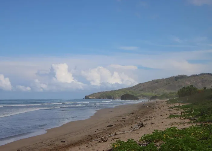 Steps To The Main Surf Break Casita 2 Dos Hijas Refundores