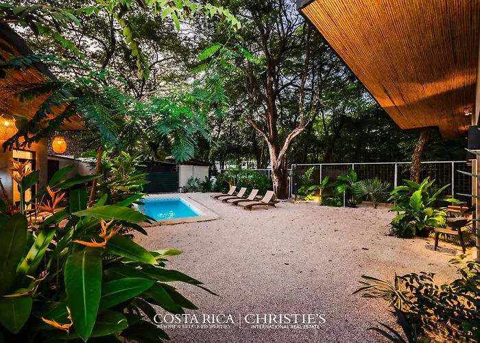 Сasa de vacaciones Steps To The Main Surf Break Casita 2 Dos Hijas Refundores